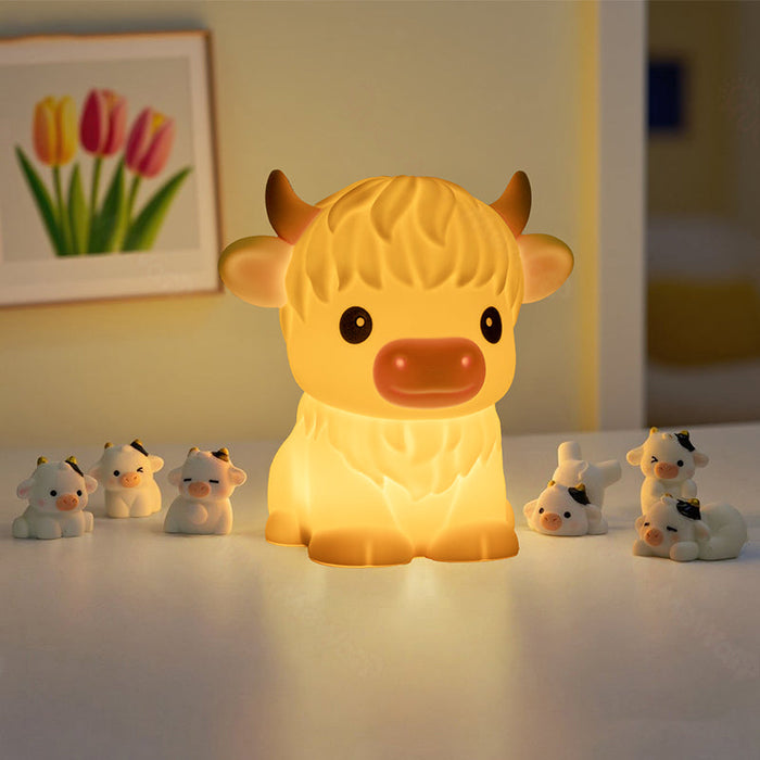 MeWaii® Highland Cow Silicone Squishy LED Night Light - Perfect Gift for Kids and Girls